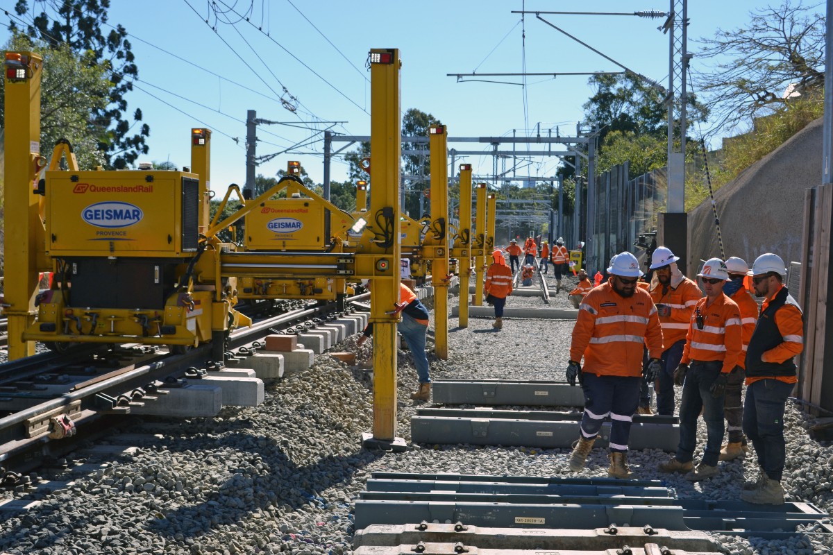 https://admin.queenslandrail.com.au/PublishingImages/HomePage/Dutton_Park_SCAS.jpg